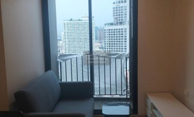 Wohnung zur Miete mit 1 Zimmer in Huai Khwang, Bangkok