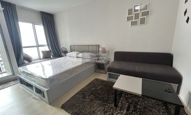 À louer 1 chambre condo à Huai Khwang, Bangkok