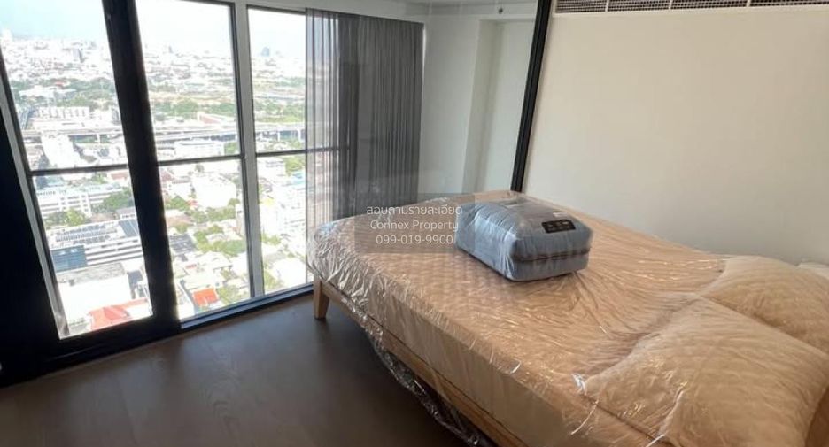 For rent 2 bedrooms condo in Ratchathewi, Bangkok