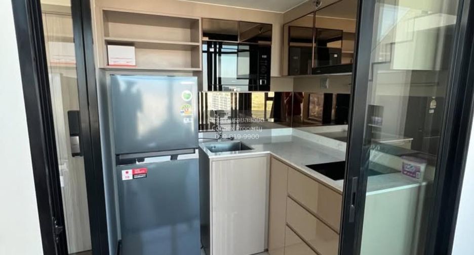 For rent 2 bedrooms condo in Ratchathewi, Bangkok