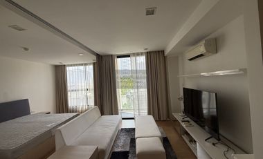Condo en alquiler de 1 habitaciones en Khlong Toei, Bangkok