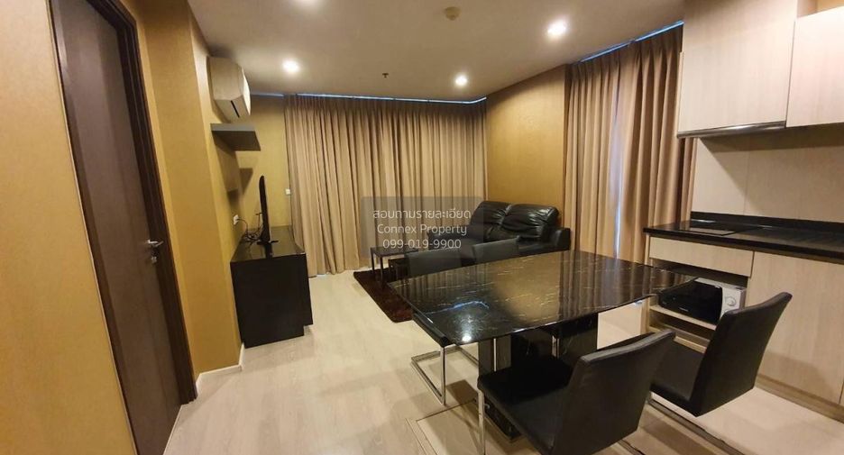 For rent 2 bedrooms condo in Sathon, Bangkok