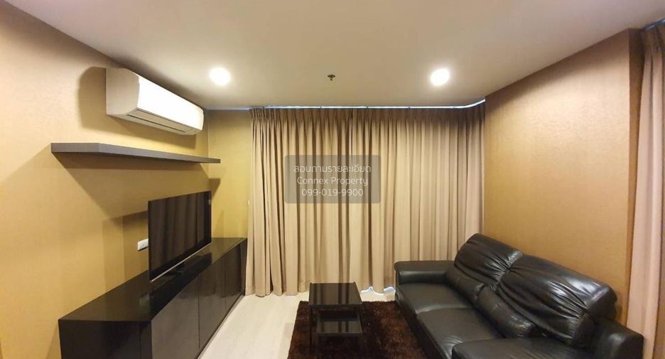 For rent 2 bedrooms condo in Sathon, Bangkok