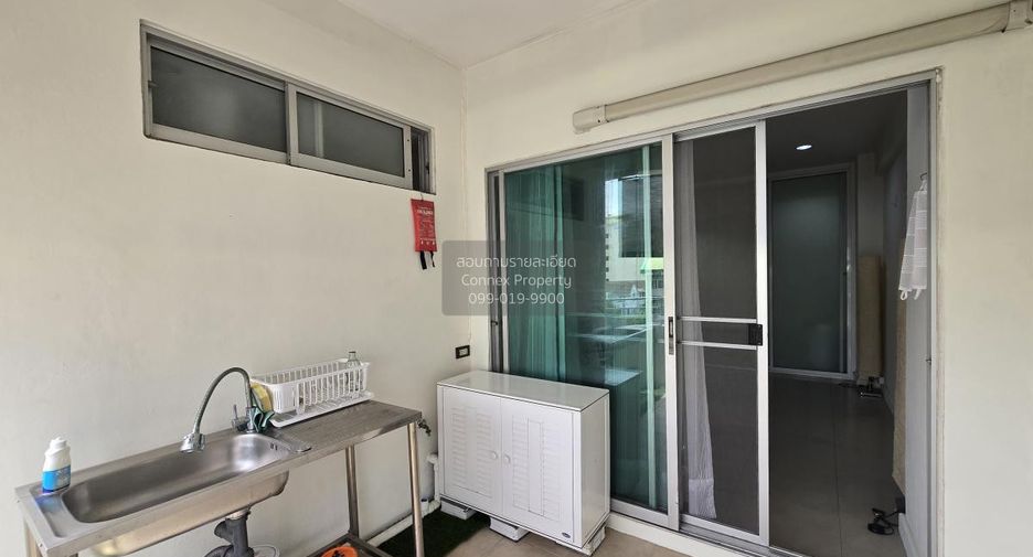 For rent 1 bed condo in Phaya Thai, Bangkok