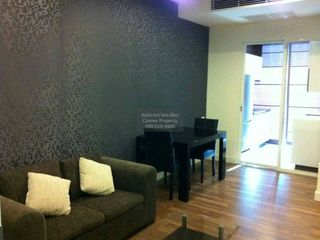 Condo en alquiler de 1 habitaciones en Phra Khanong, Bangkok