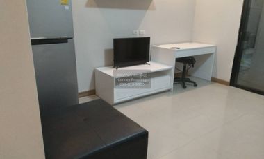 Condo en alquiler de 1 habitaciones en Bang Kho Laem, Bangkok