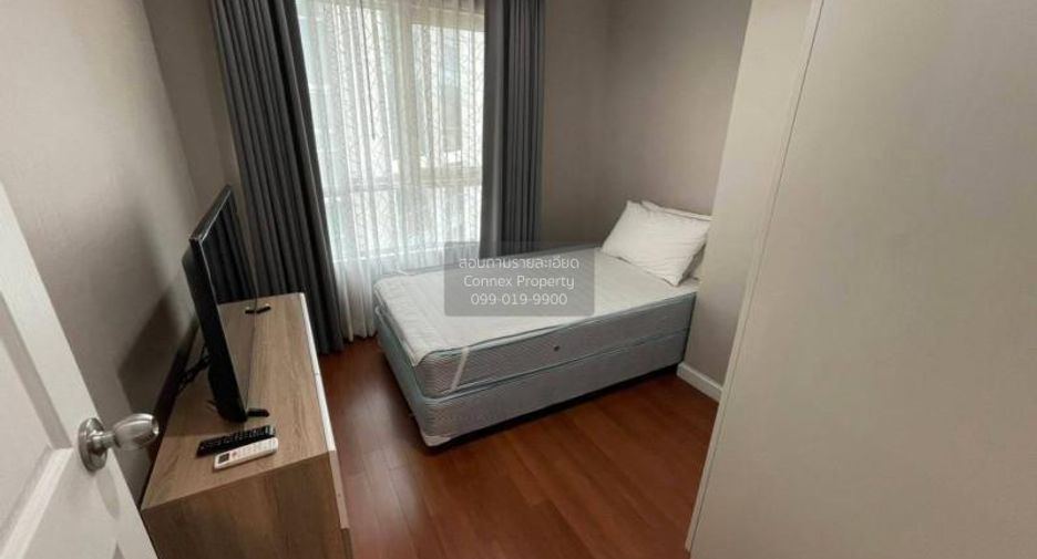 For rent 2 bedrooms condo in Huai Khwang, Bangkok