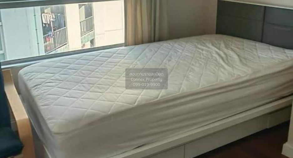 For rent 2 bedrooms condo in Huai Khwang, Bangkok