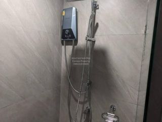 For rent 2 bedrooms condo in Bang Rak, Bangkok