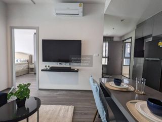 For rent 2 bedrooms condo in Bang Rak, Bangkok