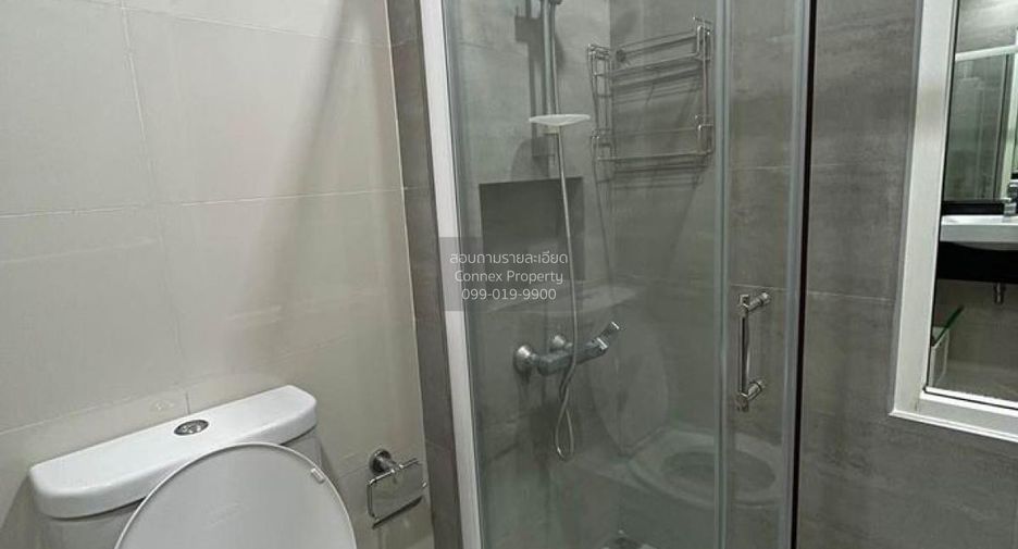 For rent 2 bedrooms condo in Ratchathewi, Bangkok