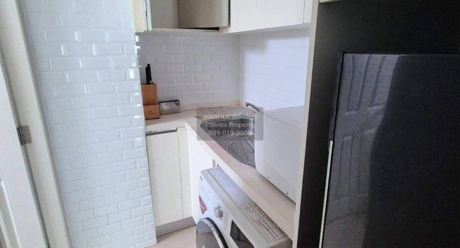 For rent 3 ベッドルーム condo in Huai Khwang, Bangkok