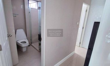 For rent 3 bedrooms condo 