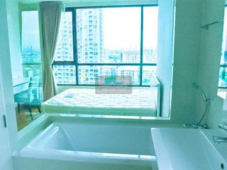 Wohnung zur Miete mit 2 Zimmer in Phra Khanong, Bangkok