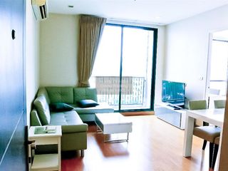 Wohnung zur Miete mit 2 Zimmer in Phra Khanong, Bangkok