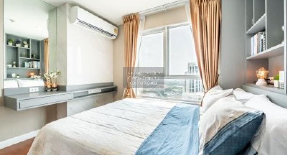 For rent 3 bedrooms condo in Huai Khwang, Bangkok