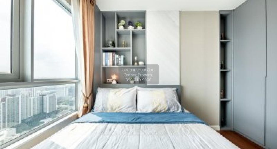 For rent 3 bedrooms condo in Huai Khwang, Bangkok