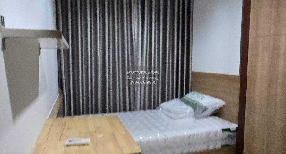 For rent 2 bedrooms condo in Phaya Thai, Bangkok