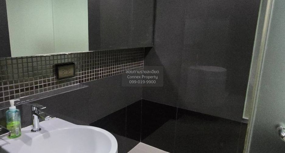 For rent 2 bedrooms condo in Phaya Thai, Bangkok