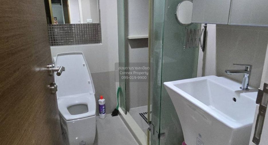 For rent 2 bedrooms condo in Phaya Thai, Bangkok