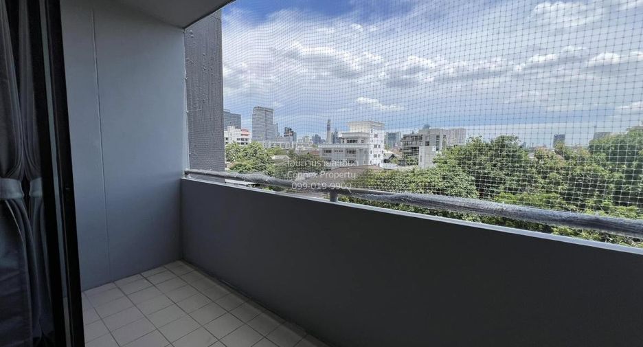 Wohnung zur Miete mit 1 Zimmer in Phaya Thai, Bangkok