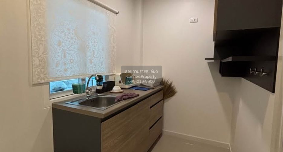 Casa en alquiler de 4 habitaciones en Prawet, Bangkok