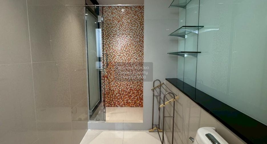 For rent 3 ベッドルーム condo in Khlong Toei, Bangkok