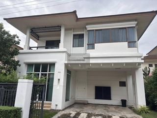 Haus zur Miete mit 3 Zimmer in Bang Phli, Samut Prakan