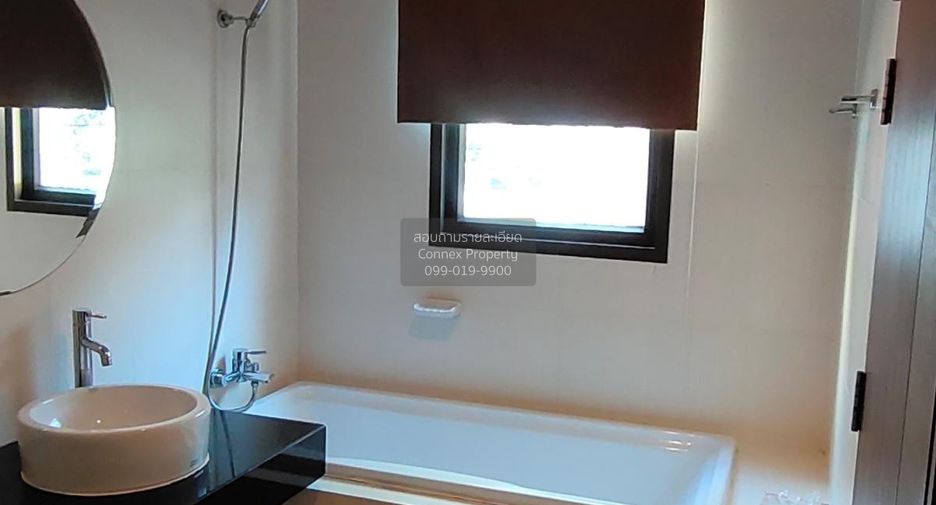 For rent 3 ベッドルーム condo in Sathon, Bangkok