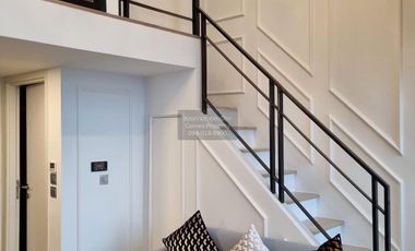Condo en alquiler de 1 habitaciones en Khlong Toei, Bangkok