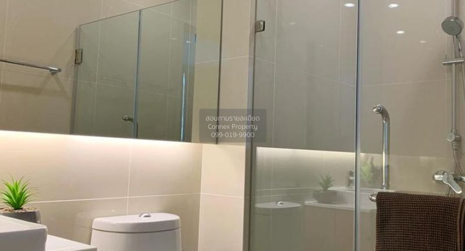 For rent 2 bedrooms condo in Huai Khwang, Bangkok