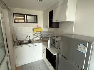 À louer 1 chambre condo à Yan Nawa, Bangkok