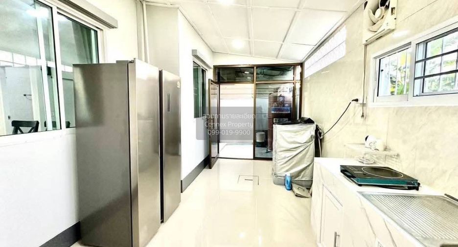 Casa en alquiler de 3 habitaciones en Lat Krabang, Bangkok