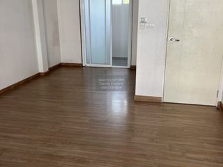 Reihenhaus zur Miete mit 3 Zimmer in Chom Thong, Bangkok