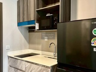For rent 1 bed condo in Phra Khanong, Bangkok