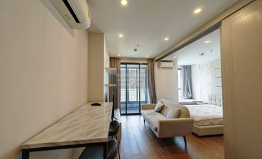 Wohnung zur Miete mit 1 Zimmer in Pathum Wan, Bangkok
