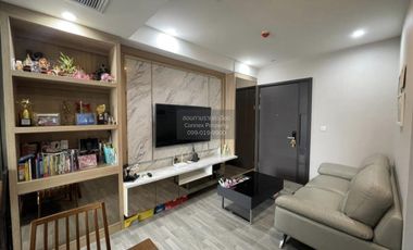 Condo en alquiler de 1 habitaciones en Bang Rak, Bangkok