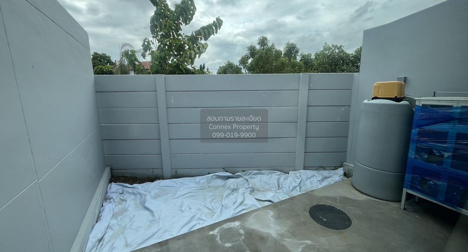 出租 2 卧室 联排别墅 在 Pak Kret, Nonthaburi