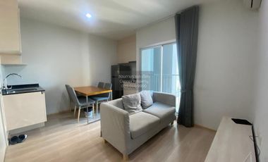 For rent 2 bedrooms condo in Huai Khwang, Bangkok