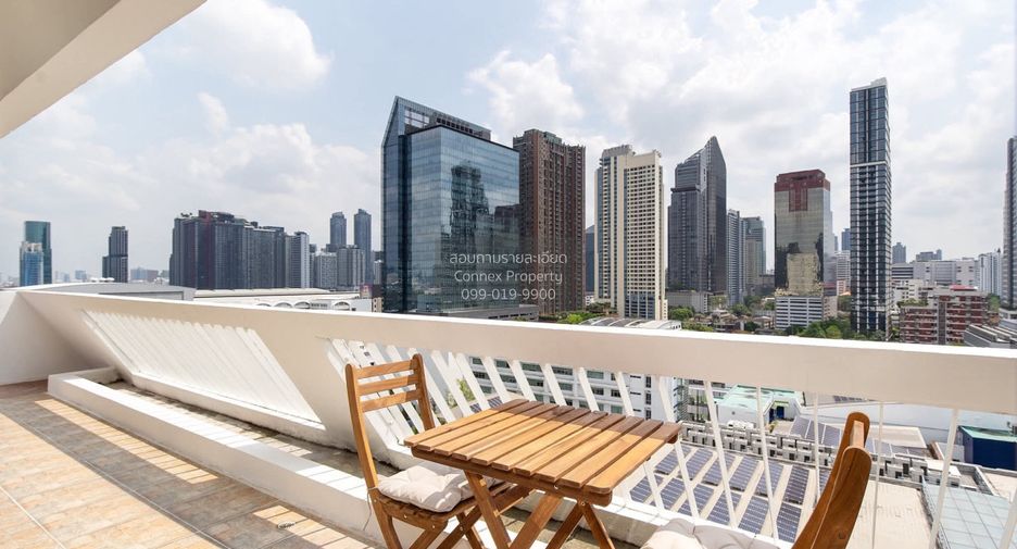 For rent 3 bedrooms condo in Watthana, Bangkok