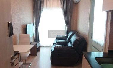 Wohnung zur Miete mit 1 Zimmer in Huai Khwang, Bangkok