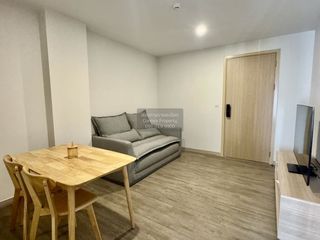 Wohnung zur Miete mit 1 Zimmer in Yan Nawa, Bangkok