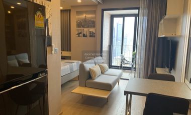 For rent 1 bed condo in Bang Rak, Bangkok