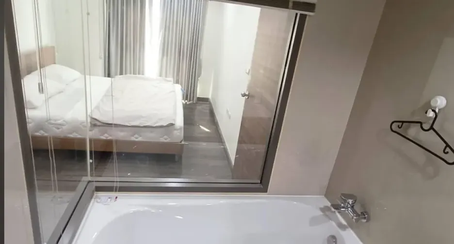 Wohnung zur Miete mit 1 Zimmer in Watthana, Bangkok