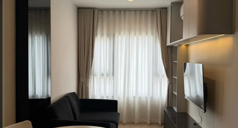 Condo en alquiler de 1 habitaciones en Khlong Toei, Bangkok