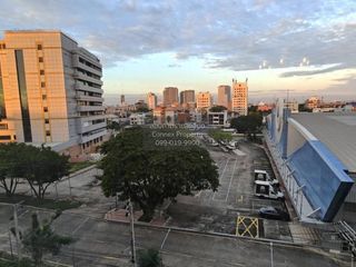 Condo en alquiler de 1 habitaciones en Suan Luang, Bangkok