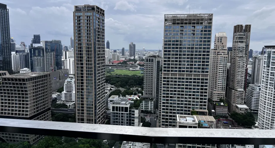 For sale 3 bedrooms condo in Pathum Wan, Bangkok
