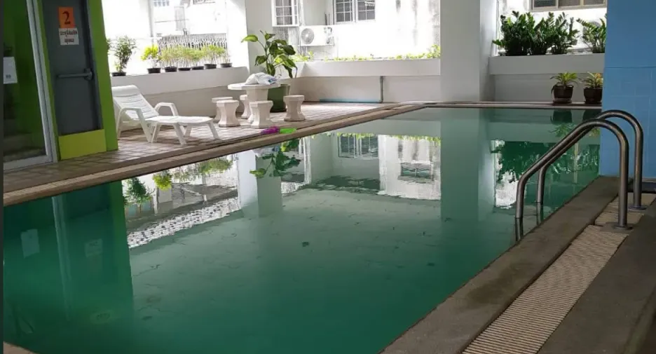 For rent 2 bedrooms condo in Chatuchak, Bangkok