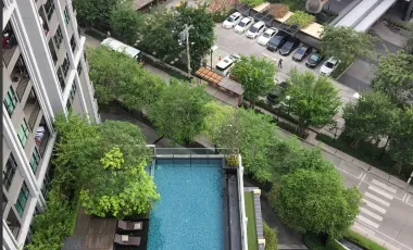 À louer 2 chambres condo à Watthana, Bangkok