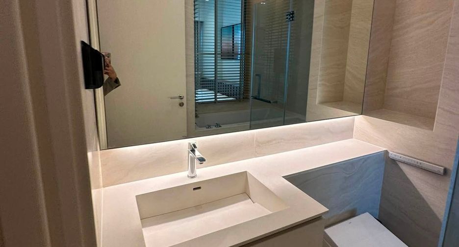 For rent 1 bed condo in Khlong Toei, Bangkok